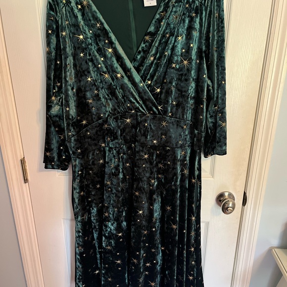 Her Universe Teal Velvet Dress with Star Details - Picture 2 of 4